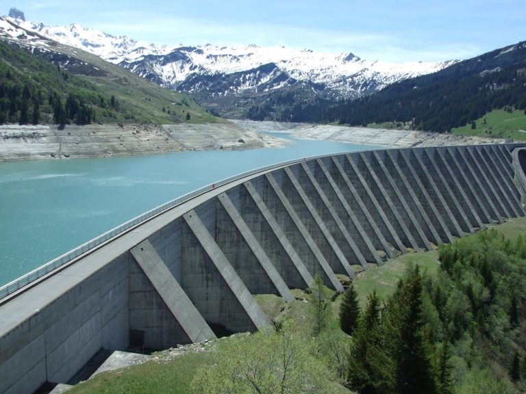$1.42 billion Karot Hydropower station to be completed by 2021