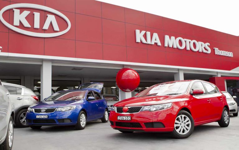 Meezan Bank and KIA Lucky Motors sign MOU for Promoting KIA Lucky Motors’ Grand Carnival