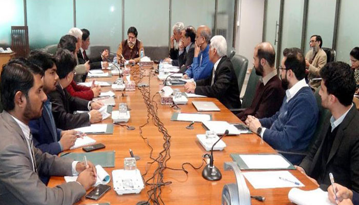 Government to privatize six public entities in 2020-21
