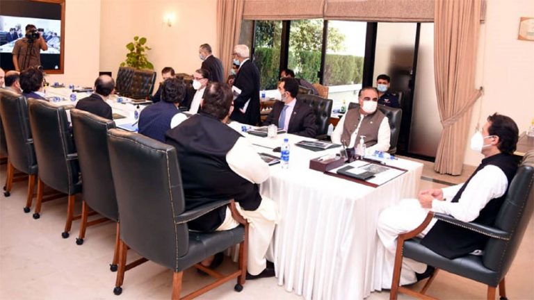 Govt to remove hurdles in way of business activities: PM