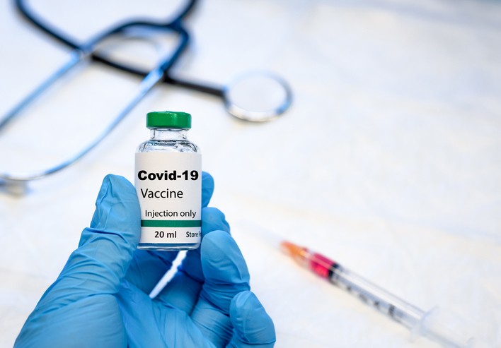 UK starts mass Covid vaccination programme