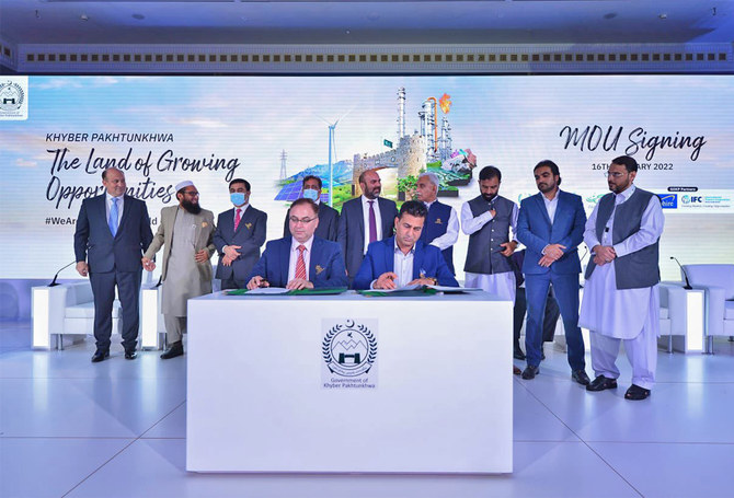 KP govt inks investment agreements worth $8bn at Dubai Expo