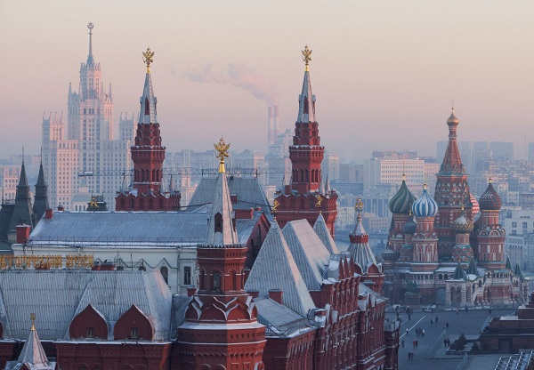 Russia slides towards default zone as payment deadline expires