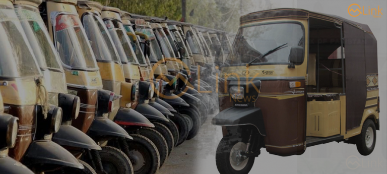 Govt grants first electric rickshaw license to Sazgar
