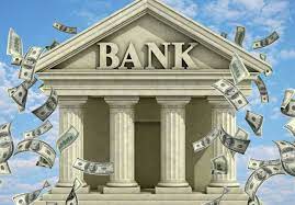 Mid-sized banks struggle with weakening profit outlook, deposit woes