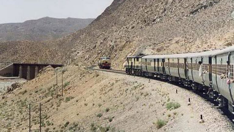 Pakistan Railways reclaims 1,037 acres from land grabbers