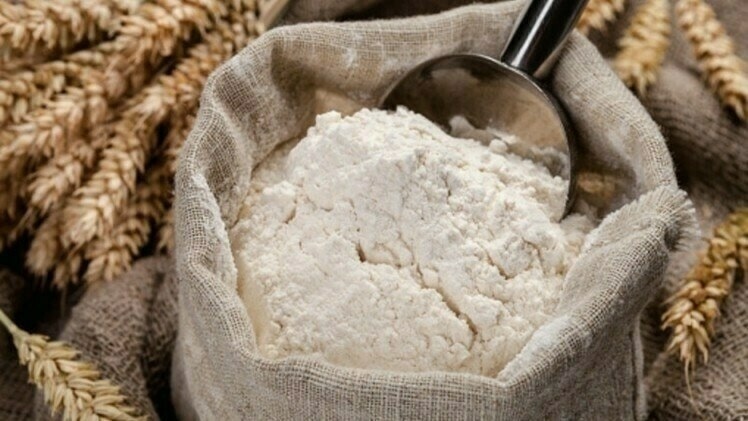 Govt lifts ban on flour exports